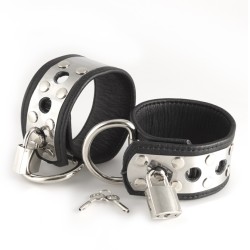 Leather Wrist Cuffs With Metal And Padlocks Leather Wrist Cuffs With Metal And Padlocks